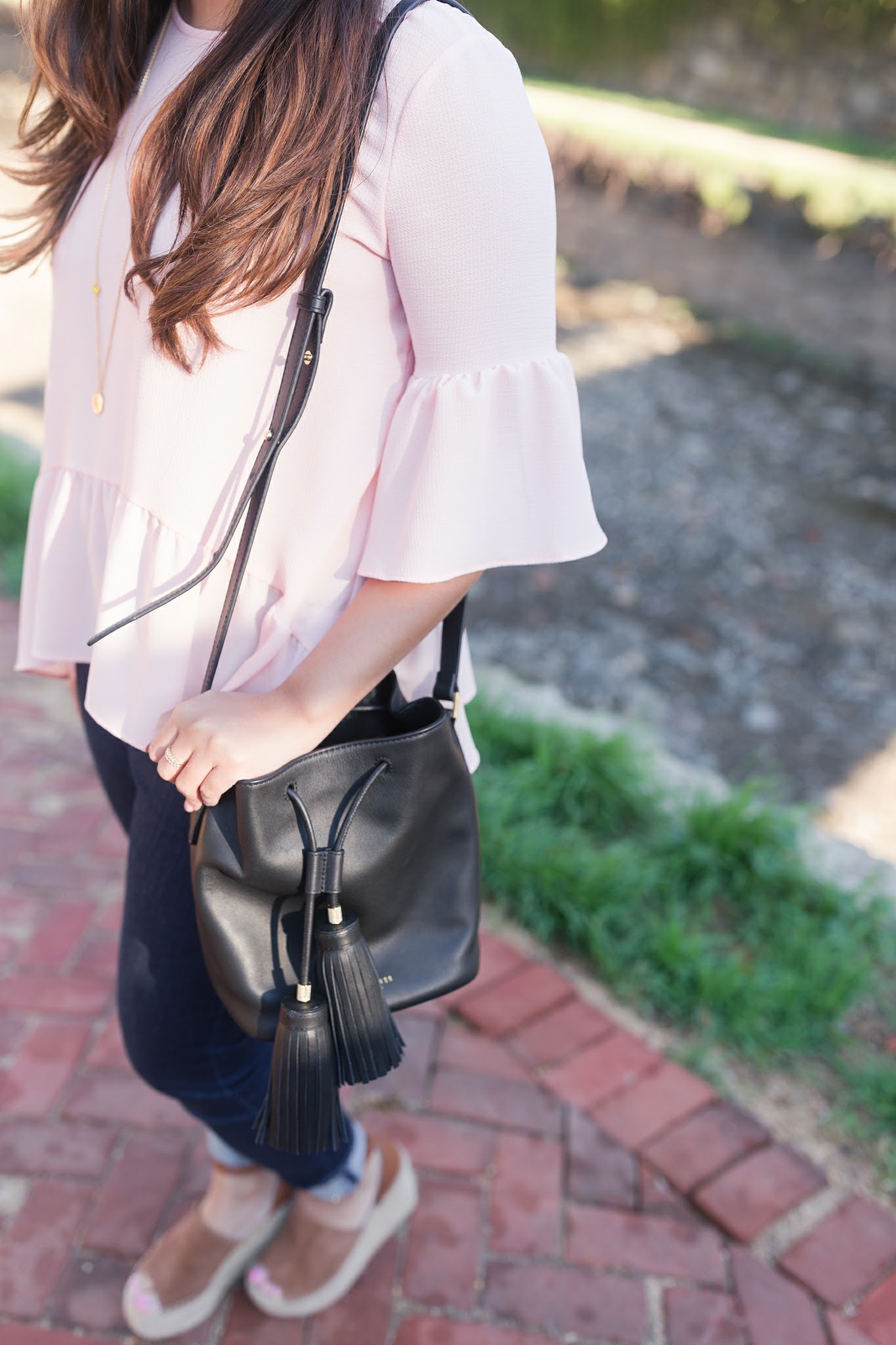 Spring Favorites - Pink Ruffles + The Ted Baker Bucket Bag - Stylista Esquire - @Stylistaesquire