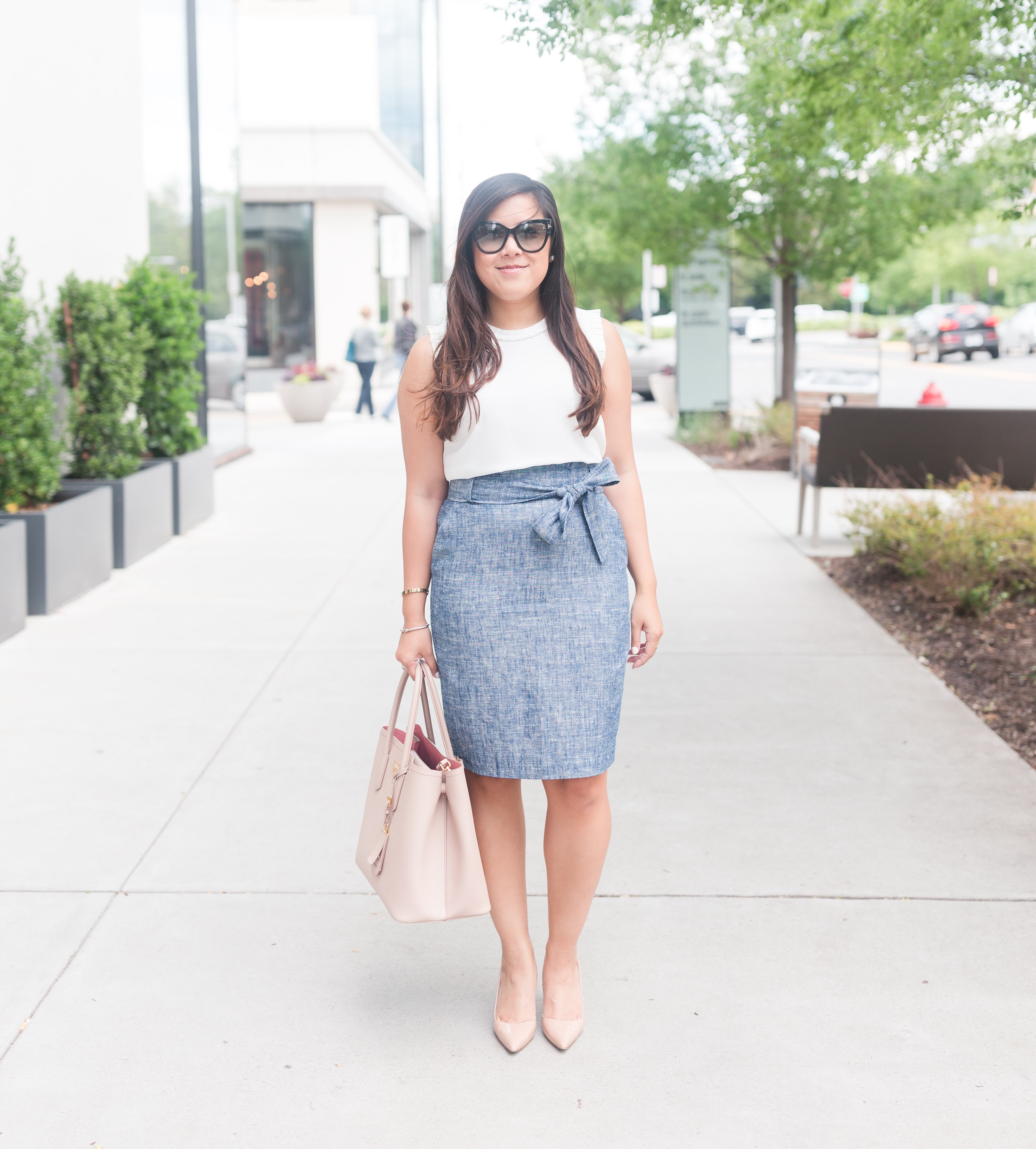 Ann Taylor Paper Bag Skirt - Stylista Esquire - @stylistaesquire