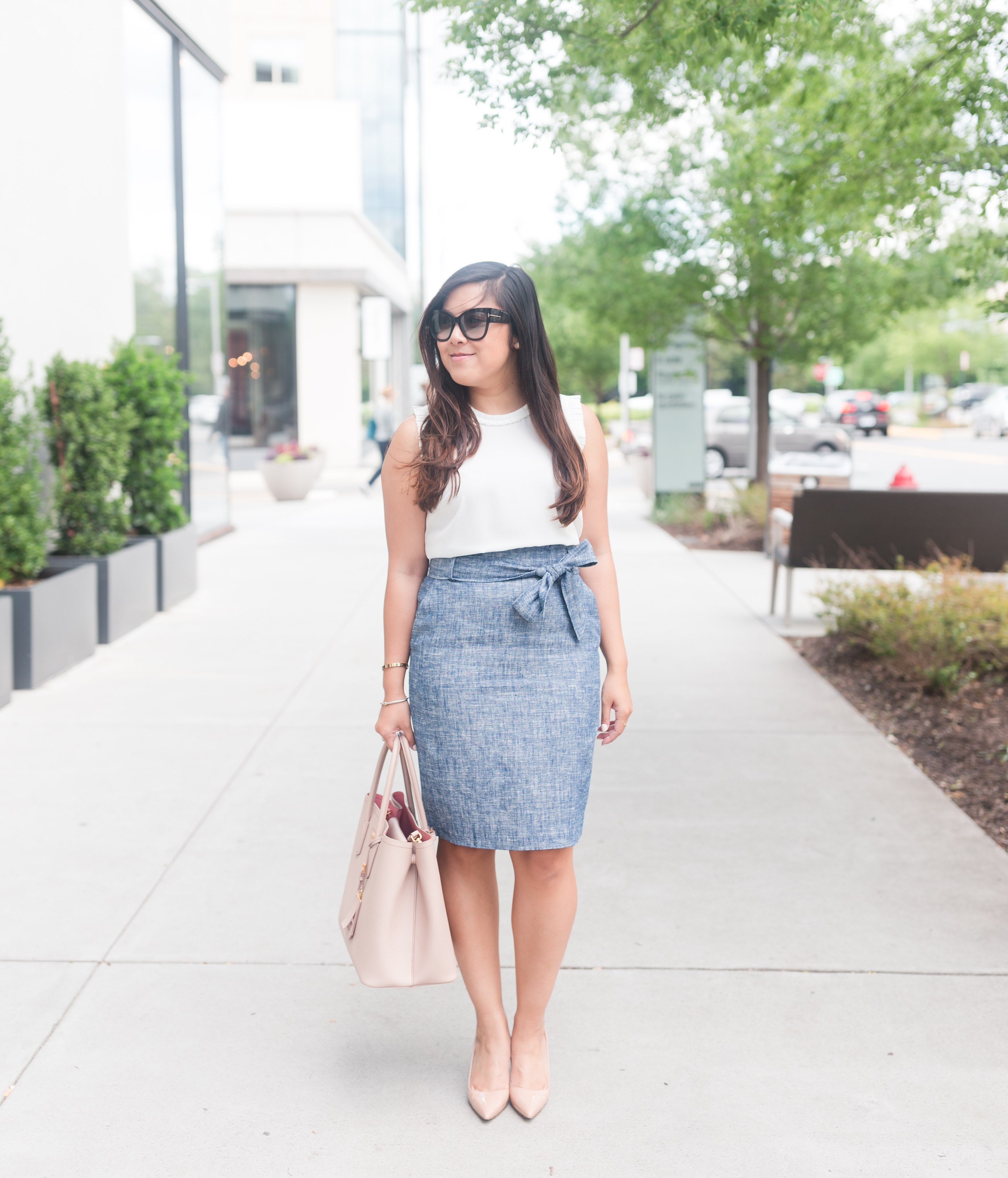 Ann Taylor Paper Bag Skirt - Stylista Esquire - @stylistaesquire