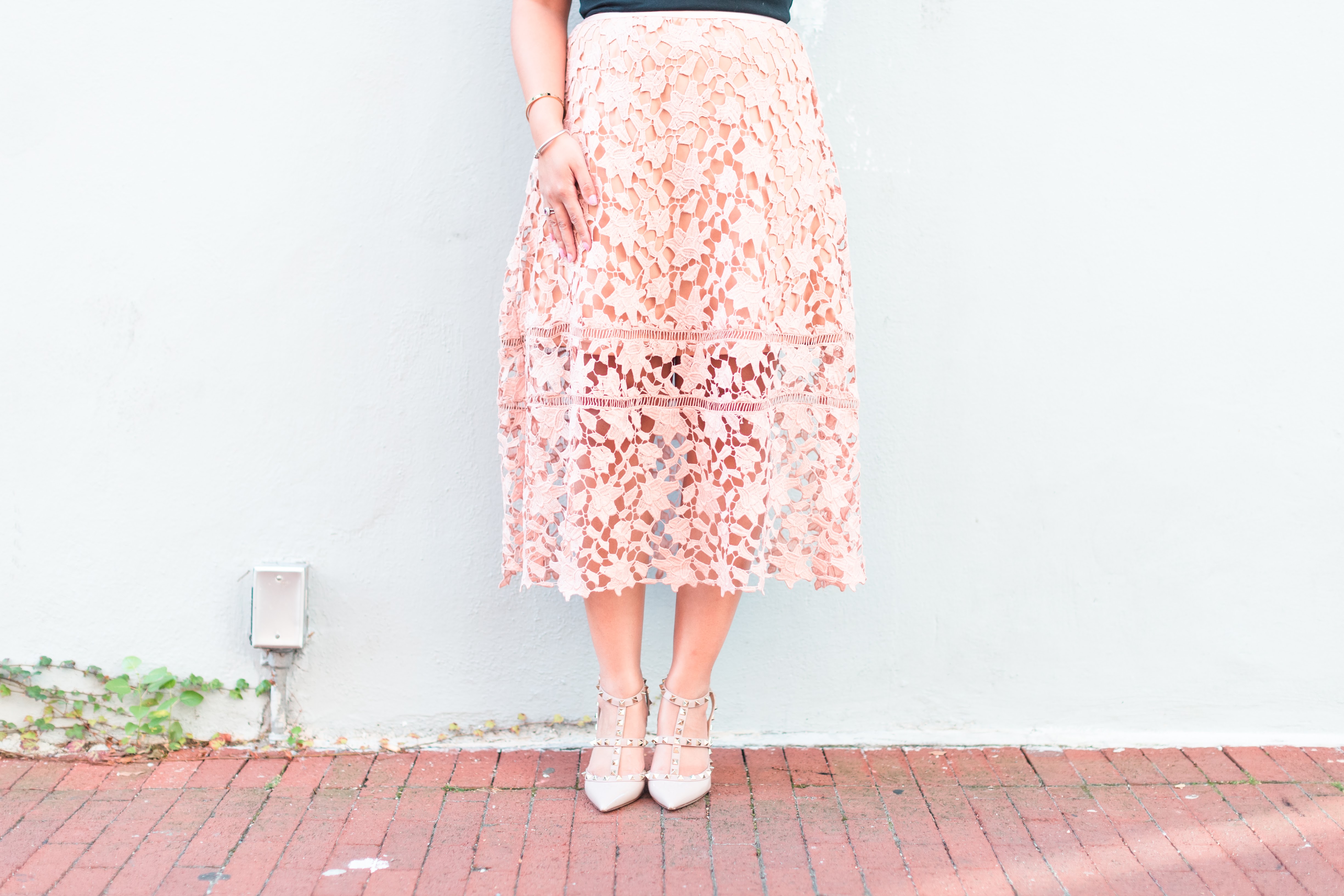 Missguided Pink Crochet Skirt - Stylista Esquire - @stylistaesquire